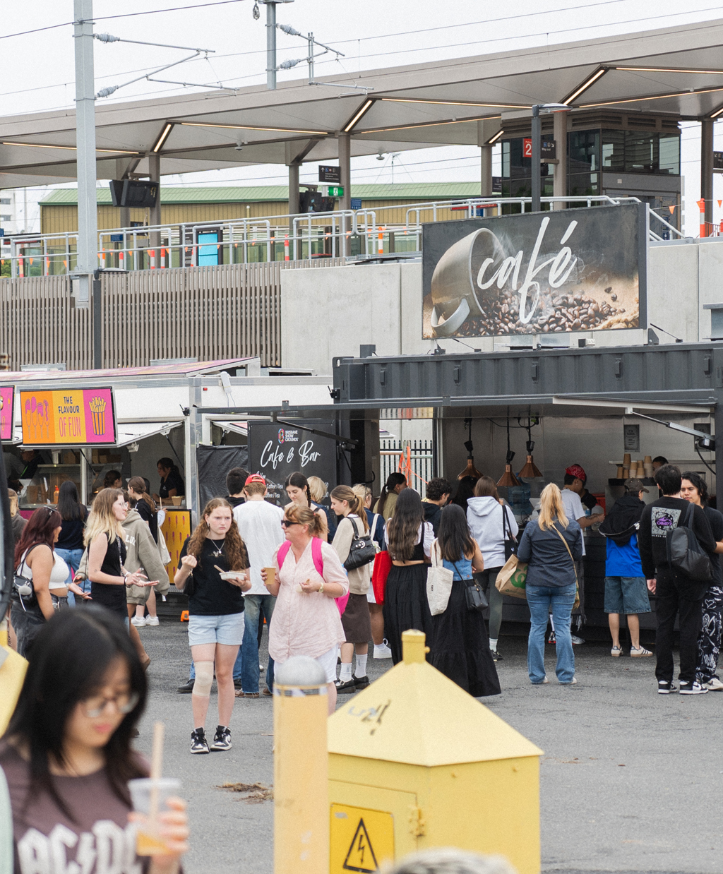 Fashion Thrift Society Oct 24 Marquee 8