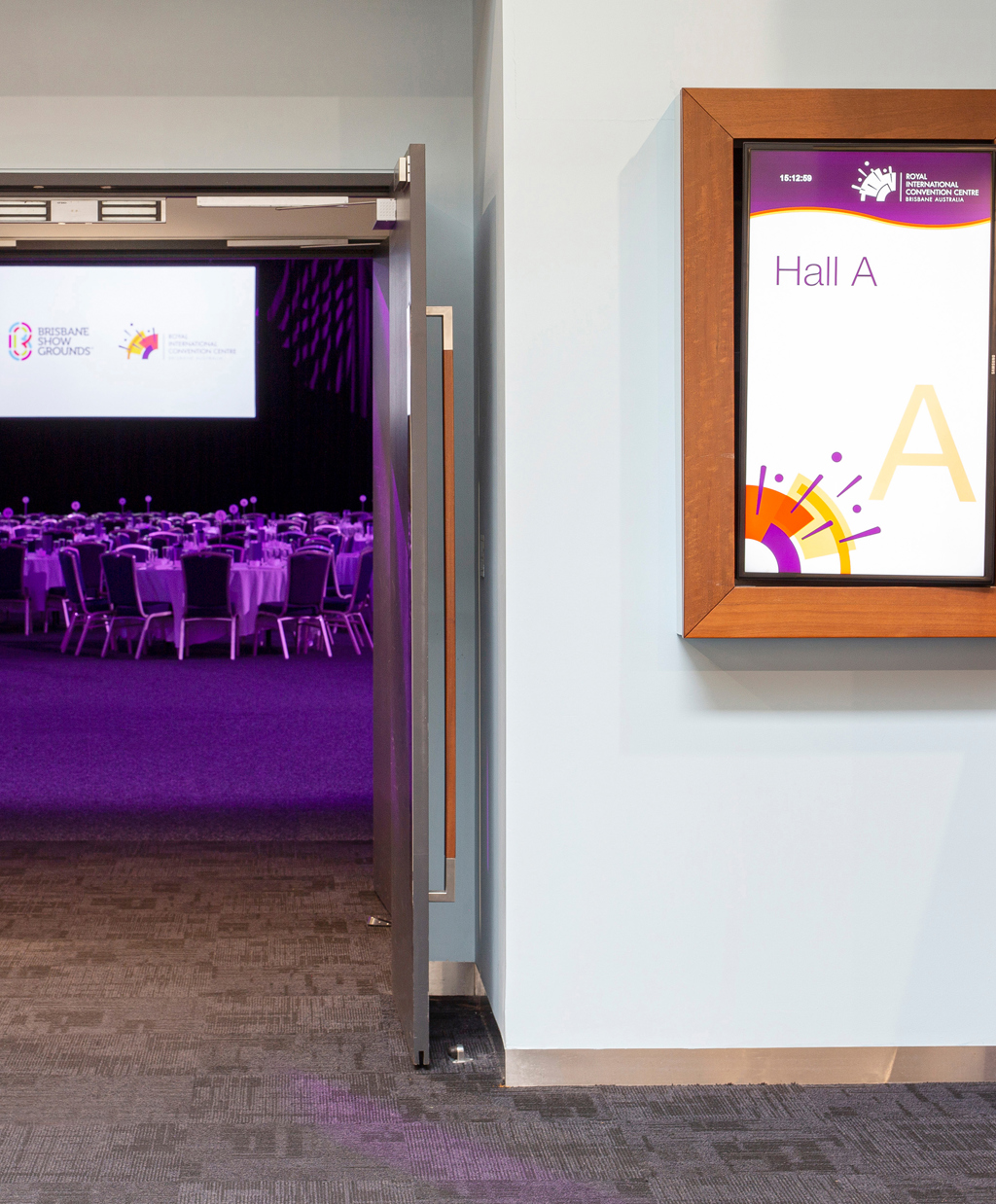 Pixelframe Royalexhib074